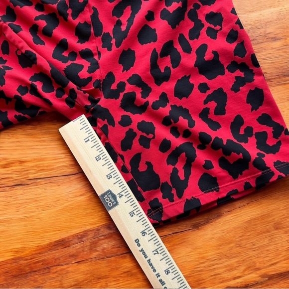 LICI FIT Red Leopard Print High Waist Biker Shorts – Size M - Picture 7 of 12